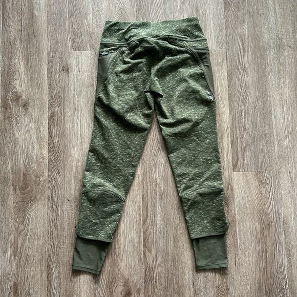 Hylete Nimbus Caprite Crop Leggings - Picture 6 of 6